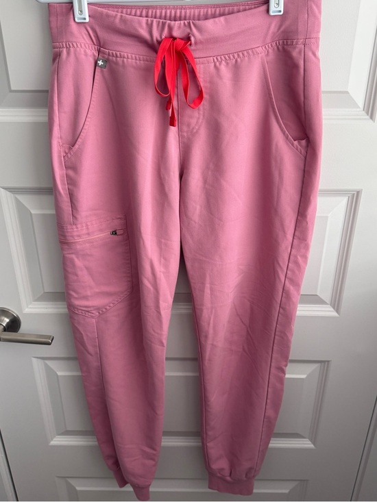 Figs Pants - FIGS Zamora Jogger Scrub Pants Pink Size Small | Stretch Medical Uniform Bottoms